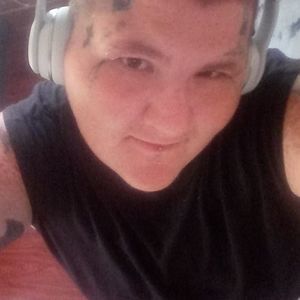 Meet your Posher, Shane mikel